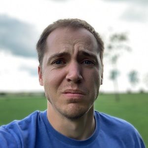 Meet your Posher, Brady